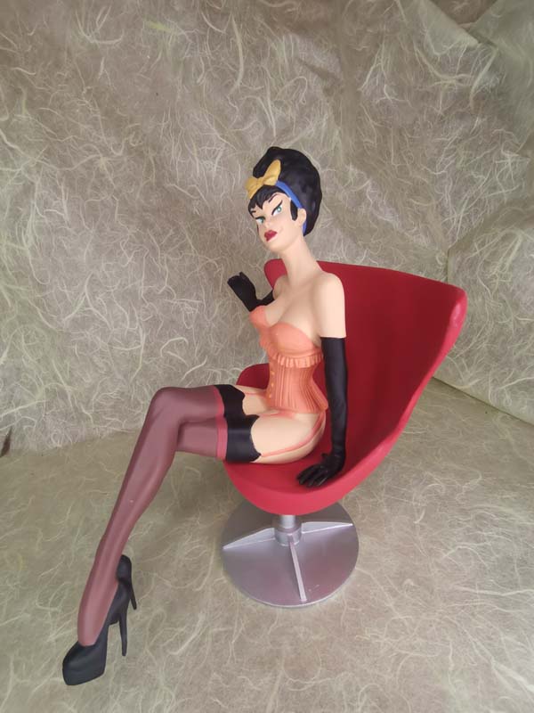 SAINT EMETT FIGURINE PIN UP KIM PU01