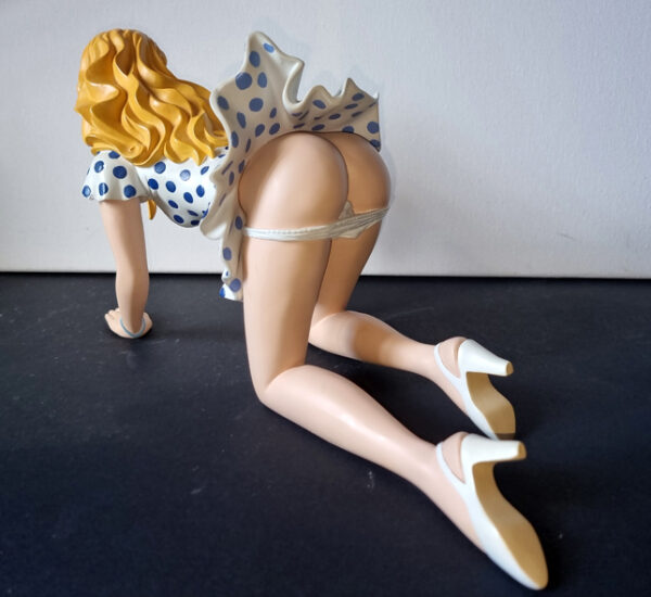 PIN UP MIEL / Milo Manara / figurine en résine demons et merveilles avec boite tirage 999 exemplaires année 2000 format 390x210x140 mm – Image 8