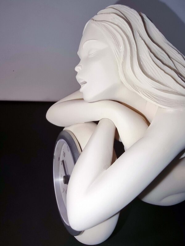 Figurine Milo Manara Démons et Merveilles - La modèle 02  / Horloge figurine en résine comme neuve tirage 1002 exemplaires année 2002 avec boite et certificat – Image 6