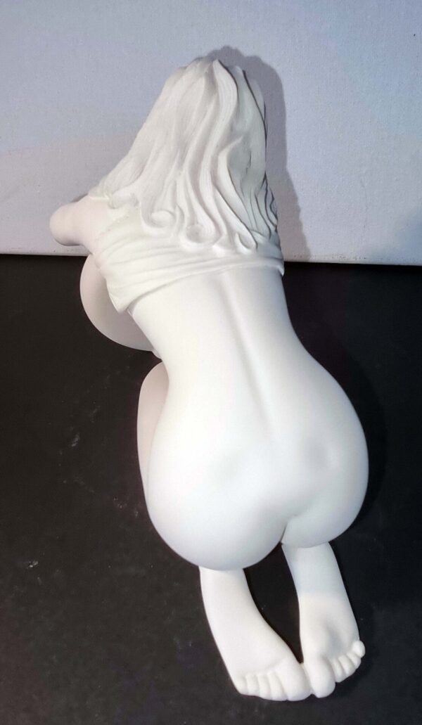 Figurine Milo Manara Démons et Merveilles - La modèle 02  / Horloge figurine en résine comme neuve tirage 1002 exemplaires année 2002 avec boite et certificat – Image 9