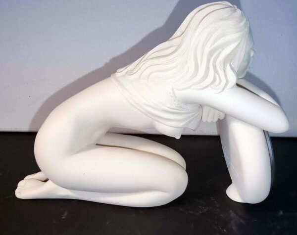 Figurine Milo Manara Démons et Merveilles - La modèle 02  / Horloge figurine en résine comme neuve tirage 1002 exemplaires année 2002 avec boite et certificat – Image 10