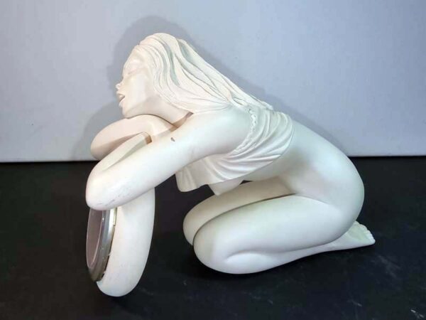 Figurine Milo Manara Démons et Merveilles - La modèle 02  / Horloge figurine en résine - tirage 1002 exemplaires année 2002 pas de boite pas de certificat – Image 3