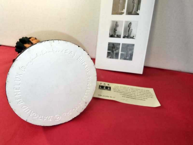 Jade 01 drapé rouge figurine d'aprés Ana Mirallès ©Fariboles Rodier 2004 - trés bon état - avec boite avec certificat – Image 11