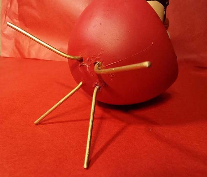 Pin up CAROLA / SAINT EMETT / PARASTONE RARE édition en résine année 2000 avec boite – Image 10