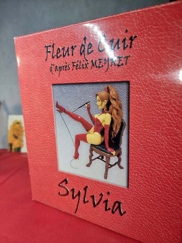 Figurine Meynette Felix Meynet / SYLVIA fleur de cuir/ ATTAKUS année 2007 – Image 6