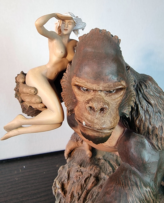 VATINE'S JUNGLE QUEENS: PALEOZOIC PEGGY – Image 4