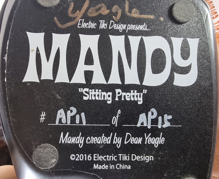 Mandy sitting pillow leopard / Electric tiki - 2016 Dean Yeagle - artiste proof - Proche de l'état neuf - avec boîte d’origine – Image 14