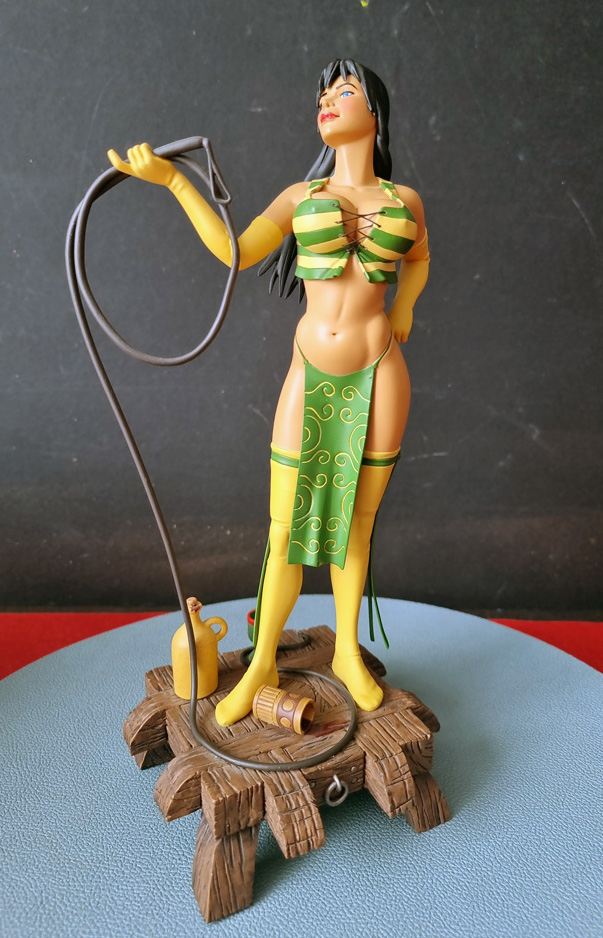 CYBIL les feux d'askell figurine Attakus neuve avec boite et certificat – Image 2