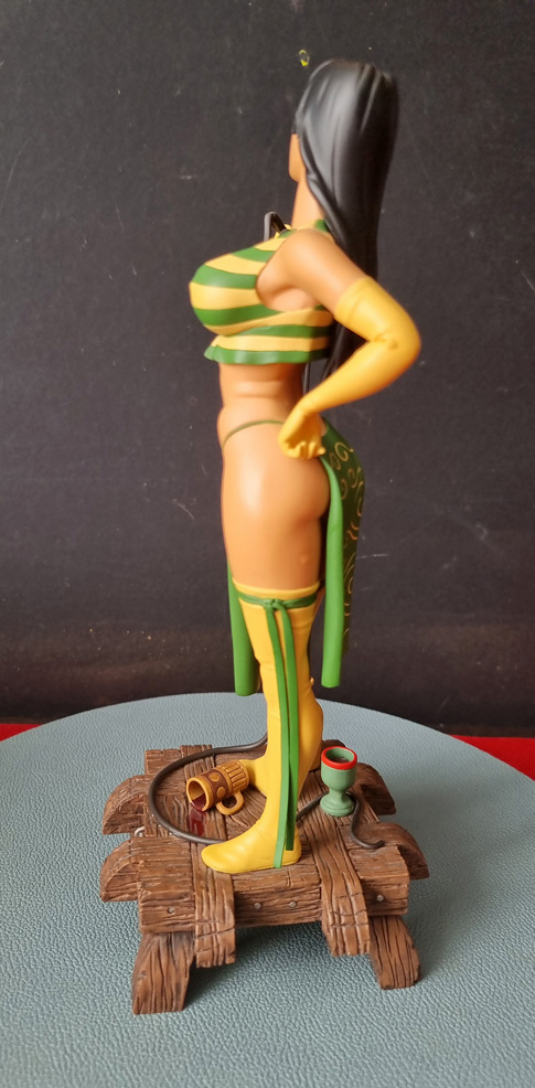 CYBIL les feux d'askell figurine Attakus neuve avec boite et certificat – Image 13