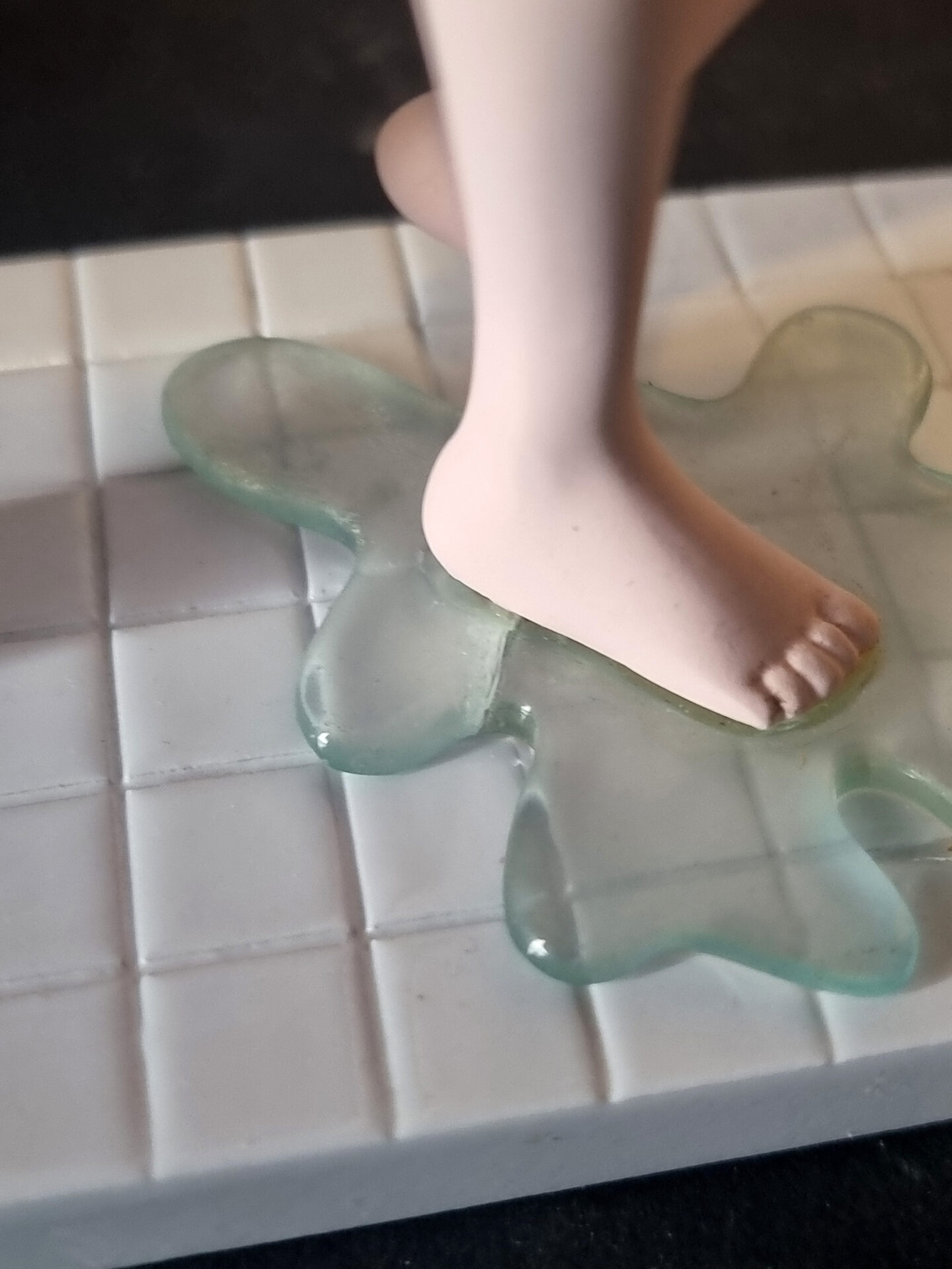 Milo Manara / Claudia SOUS LA DOUCHE / STATUETTE RESINE 23 CM / démons et merveilles année 2004 – Image 10