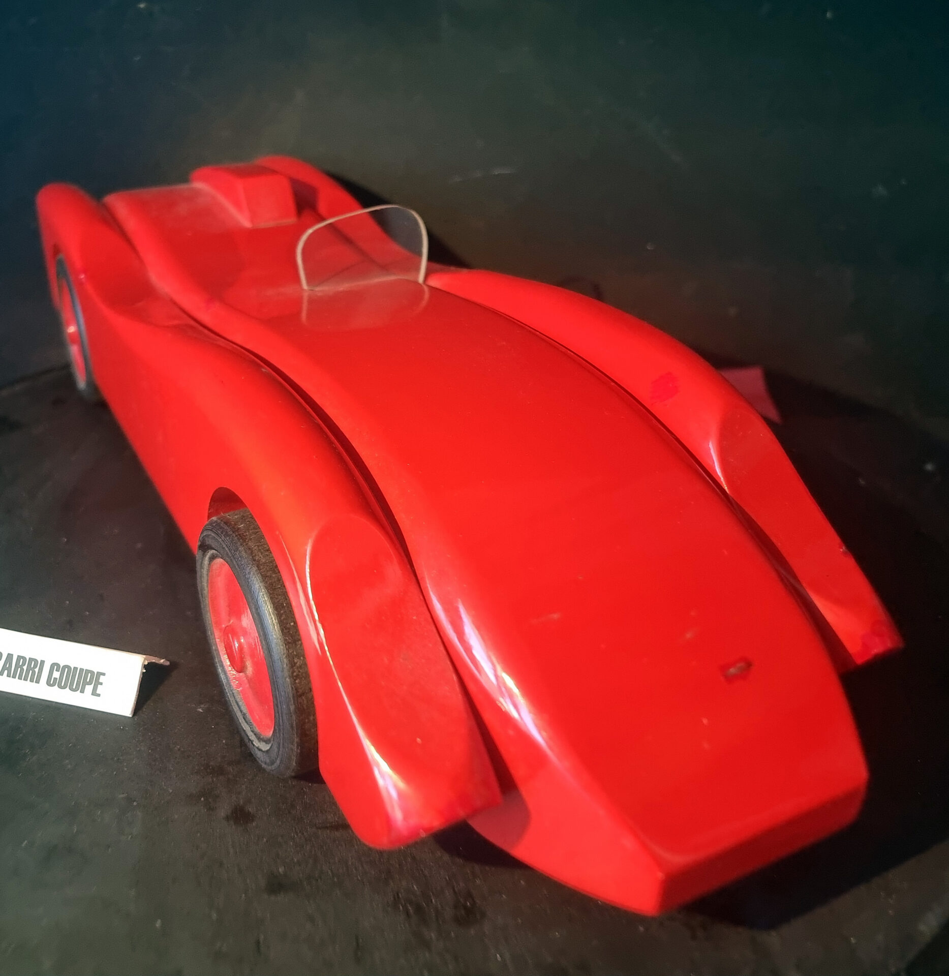 Michel Aroutcheff pour Vilac – FERRARI - Rouge laquée - très bon état circa1980 – Image 3