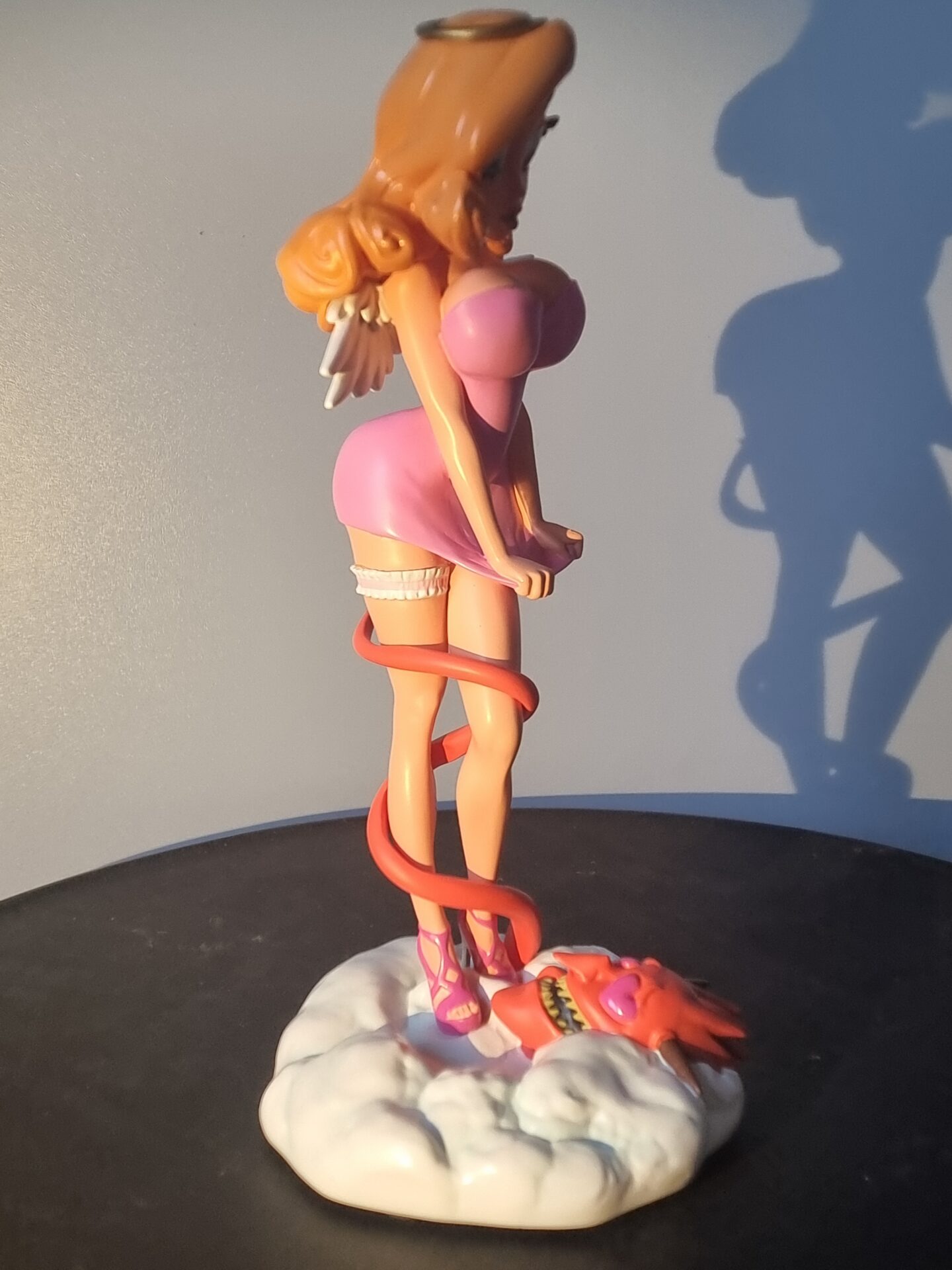 Angelina / Sacred / Profane figurine – Image 6
