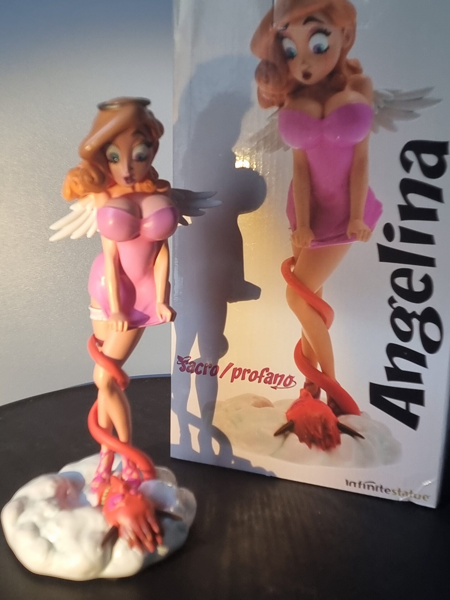 Angelina / Sacred / Profane figurine – Image 15