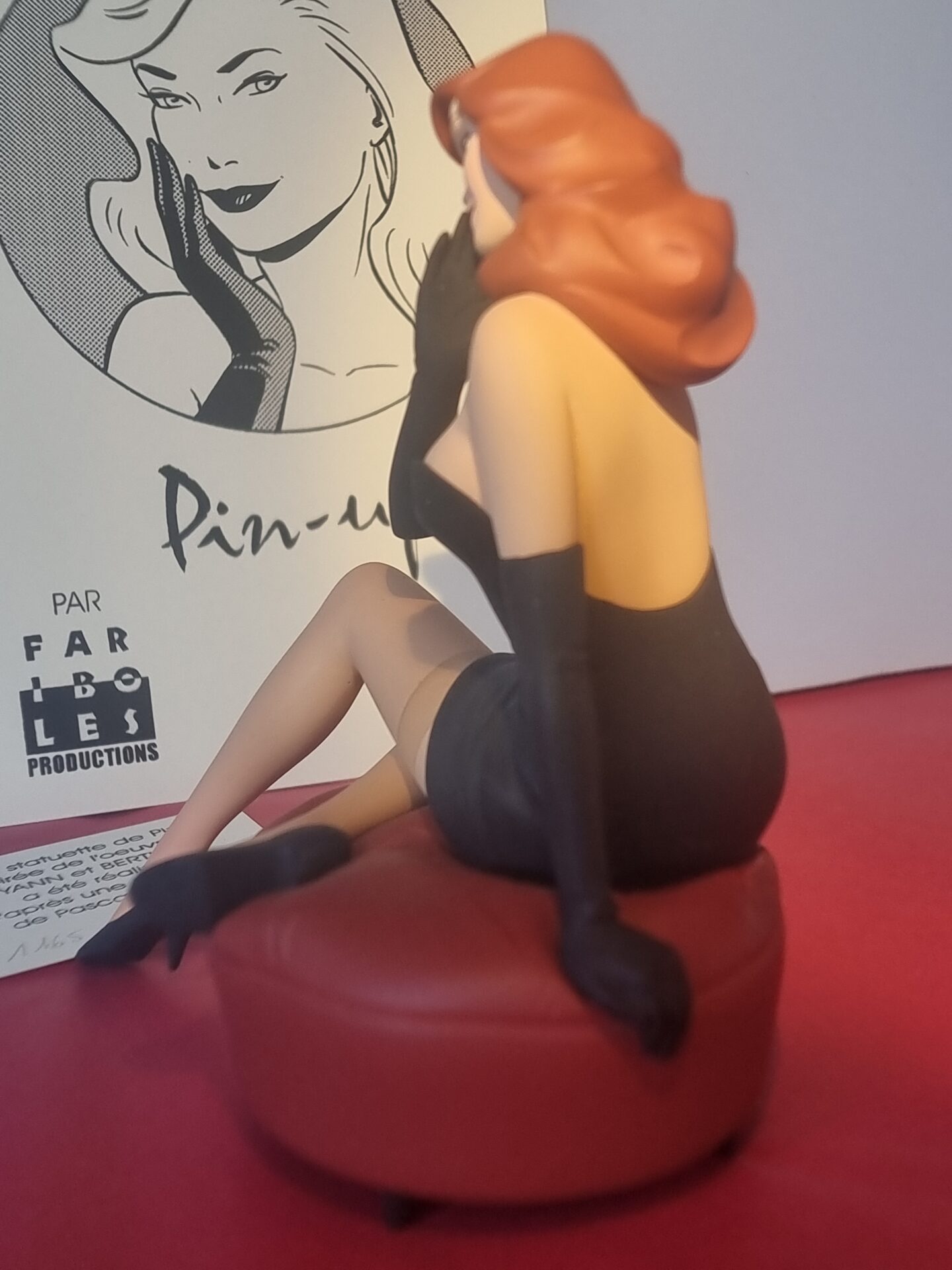 Fariboles pin up Poison Ivy Berthet - Pin up 03 (robe noire) – Image 10